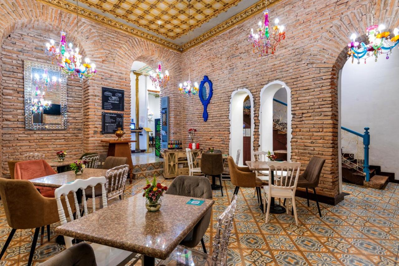 كوينكا Del Parque Hotel & Suites المظهر الخارجي الصورة